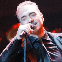 Νότης Σφακιανάκης: «Δύο πολιτικοί άνδρες ήταν μάγκες… Ο Γεώργιος Παπαδόπουλος και ο Ιωάννης Μεταξάς»