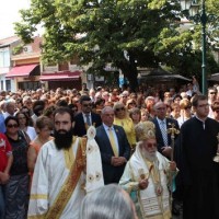 Λιτάνευση της Ιεράς Εικόνας της Παναγίας στο Βελβεντό Κοζάνης – Βίντεο