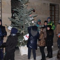 Άναψε το Χριστουγεννιάτικο δέντρο στη Σιάτιστα! Δείτε το βίντεο