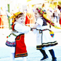 Η φωτογραφία της ημέρας: Οι… μικρές «Λαζαρίνες» της Αιανής, που συνεχίζουν την παράδοση!