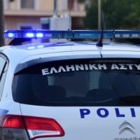 Φλώρινα: Συνελήφθη άμεσα 30χρονη για απειλή και κλοπή προϊόντων από κατάστημα