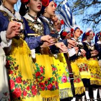 Οι Λαζαρίνες: Τα θκα μας κορίτσια της Άνοιξης! Της Φανής Φτάκα
