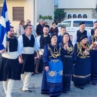 Με εξαιρετική επιτυχία το έθιμο του χορού της Ρόκας στη Γαλατινή – Δείτε φωτογραφίες